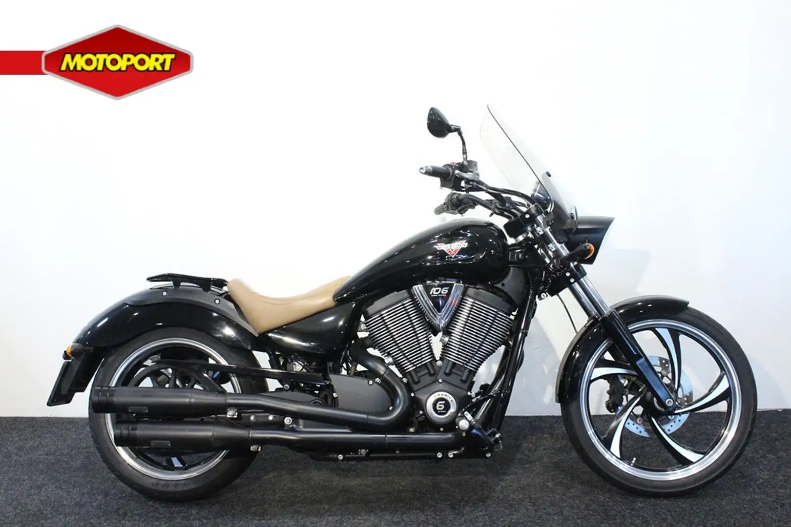 Victory Vegas 8-Ball Black - 1