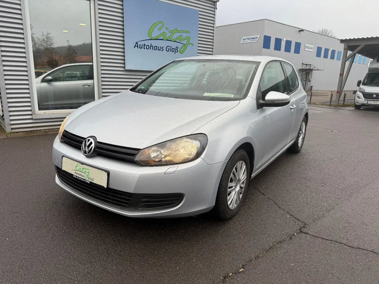 Volkswagen Golf VI Trendline+Klima+SHZ+Sch.Dach+AHK+Gar. Silber - 1