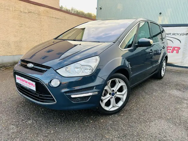Ford S-Max S-MAX  2,2 TDCI  Titanium *AUTOMATIK*7-SITZER*