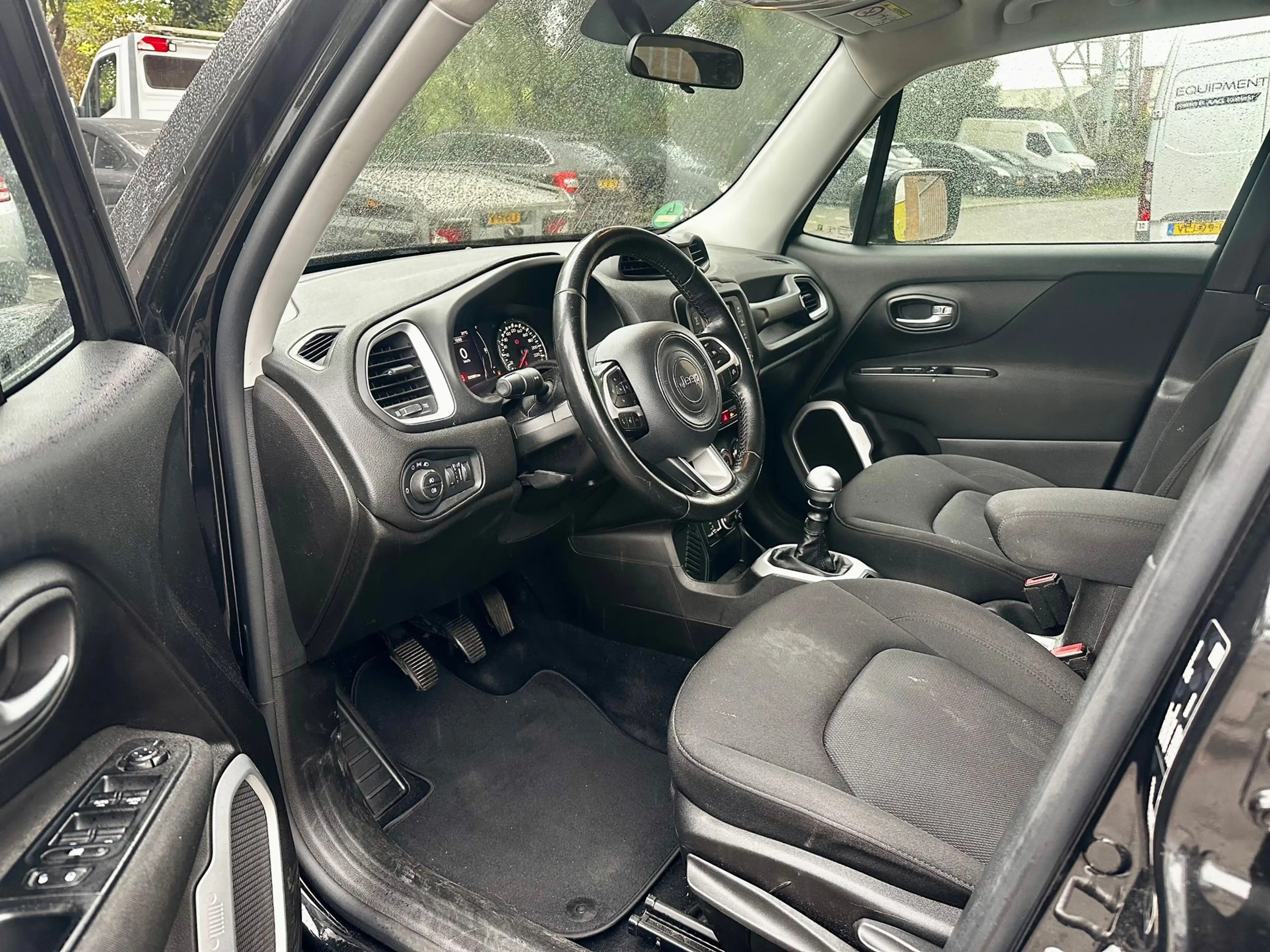 Jeep Renegade 1.4 MultiAir Limited — photo 10