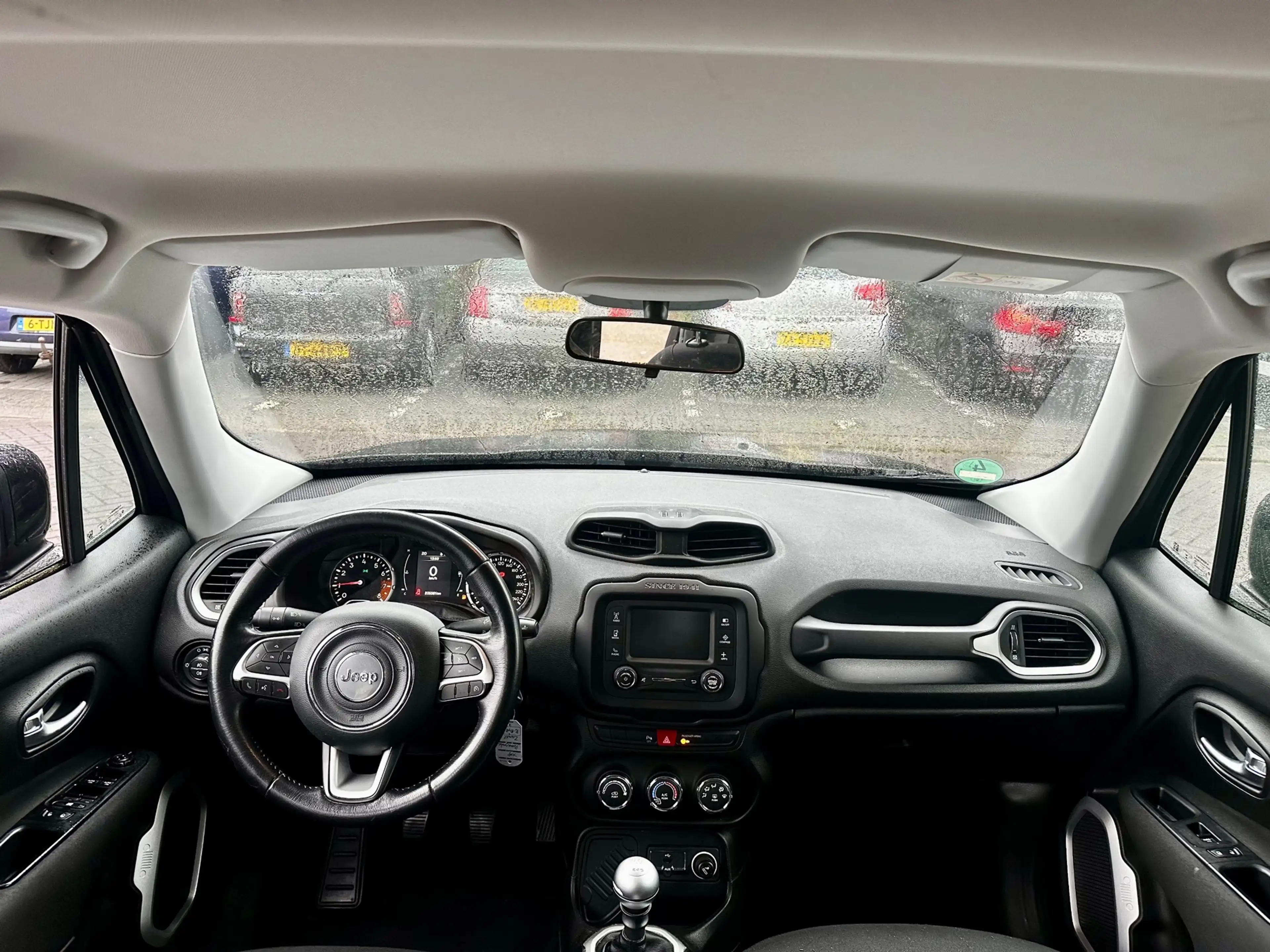 Jeep Renegade 1.4 MultiAir Limited — photo 11