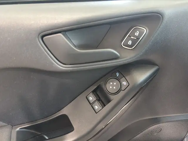 Ford Fiesta view 8