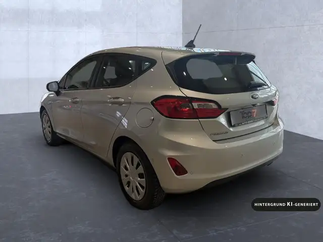 Ford Fiesta view 3