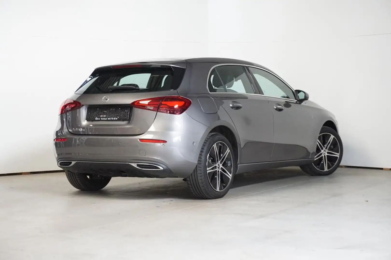 Mercedes-Benz A 250 Gris - 2