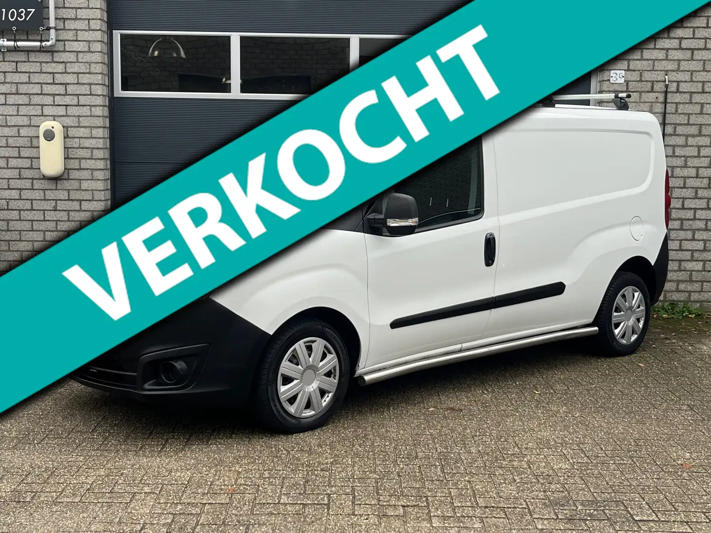 Opel Combo 1.3 CDTi L2H1 ecoFLEX schuifd APK 28-11-2026 airco - 1