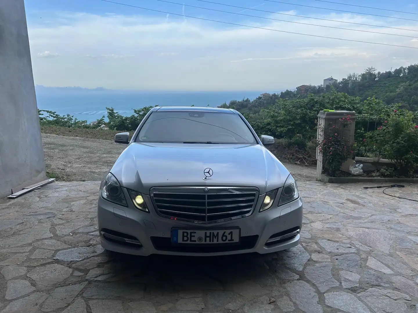 Mercedes-Benz E 300 CDI DPF BlueEFFICIENCY 7G-TRONIC - 2