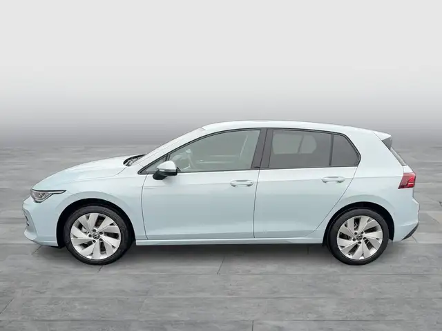 Volkswagen Golf view 3