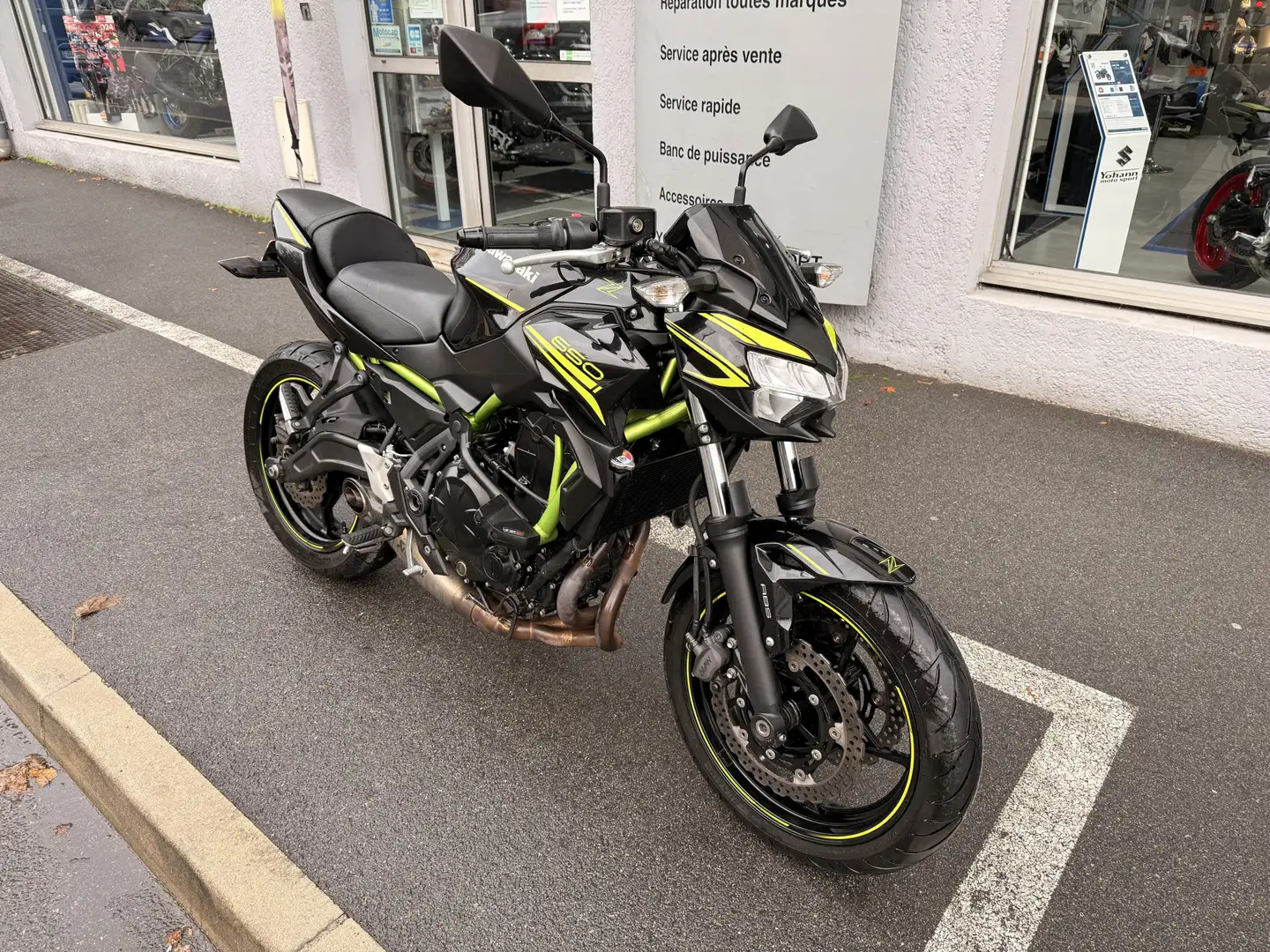 Kawasaki Z 650 Noir - 2