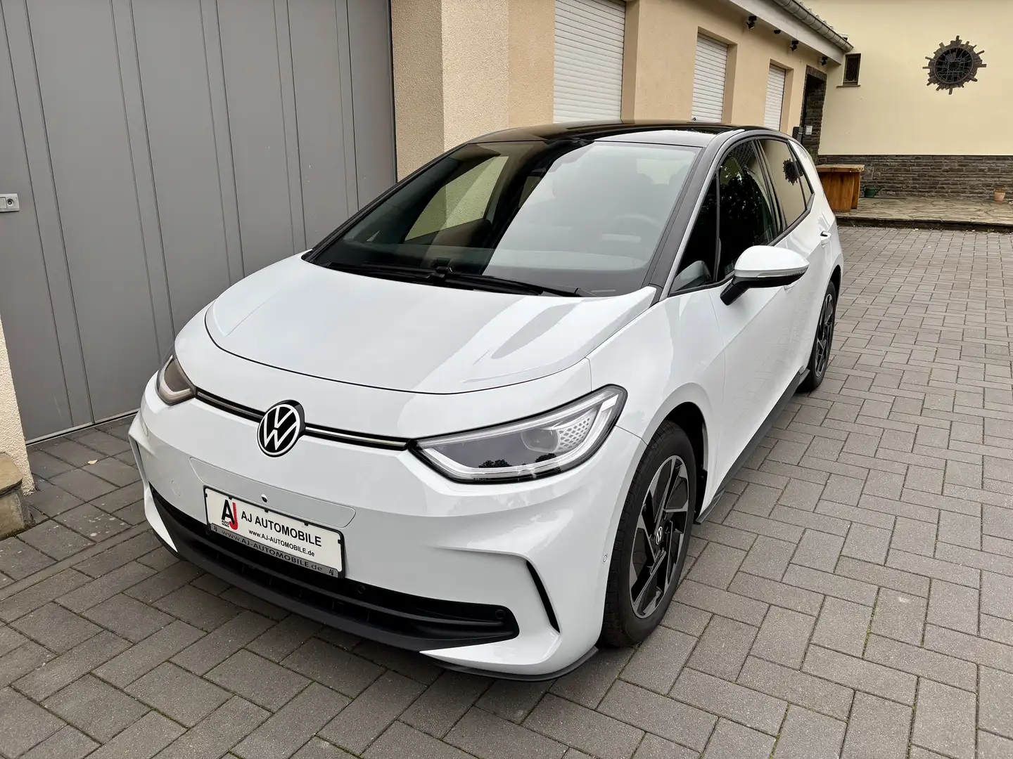 Volkswagen ID.3 Pro 150 kW schwarz/weiss/silber Lager Schwarz - 2