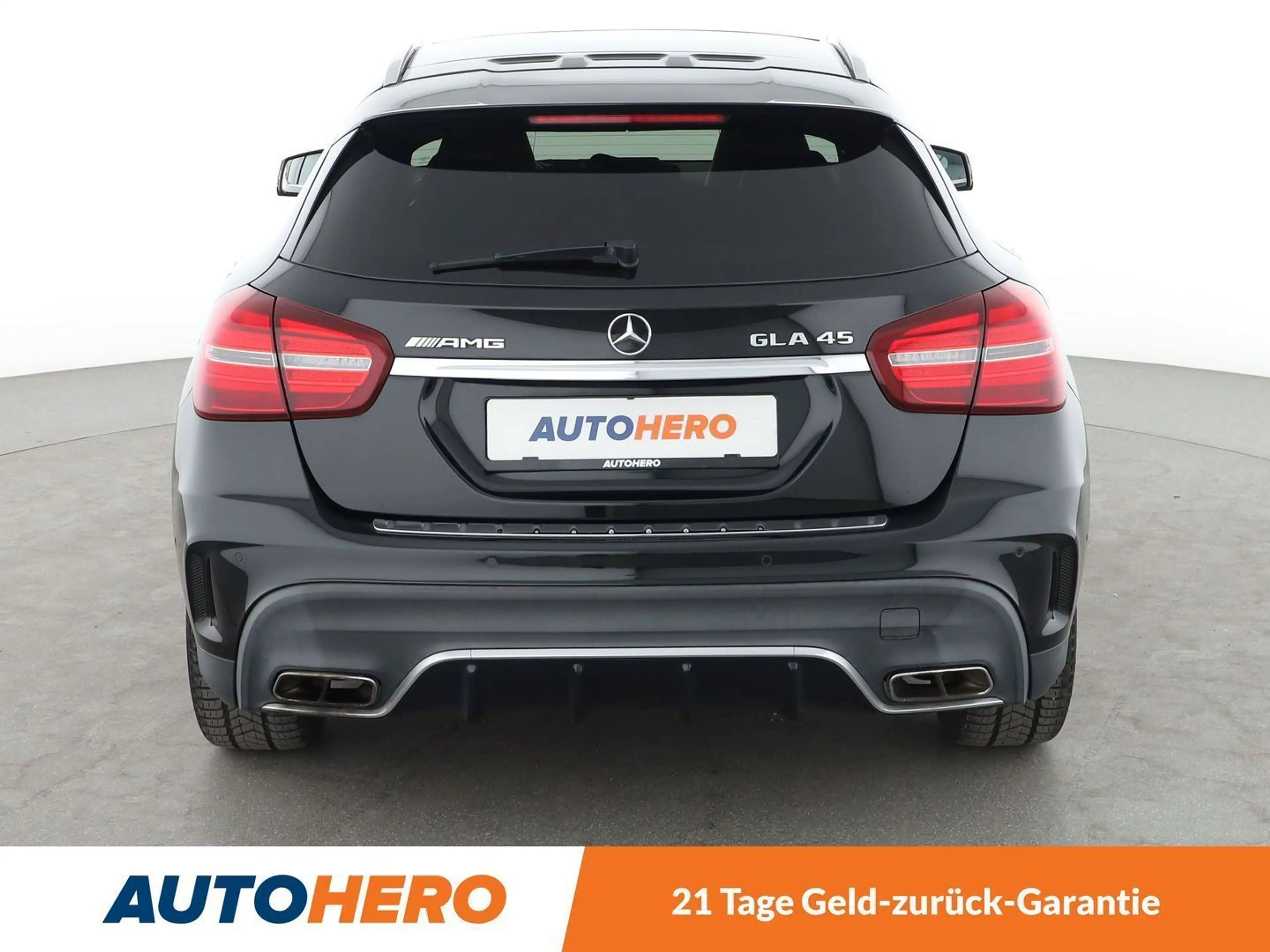 Mercedes-Benz GLA 45 AMG 4Matic Aut.*LED*NAVI*ACC*CAM*PDC*SHZ*KLIMA* — photo 5