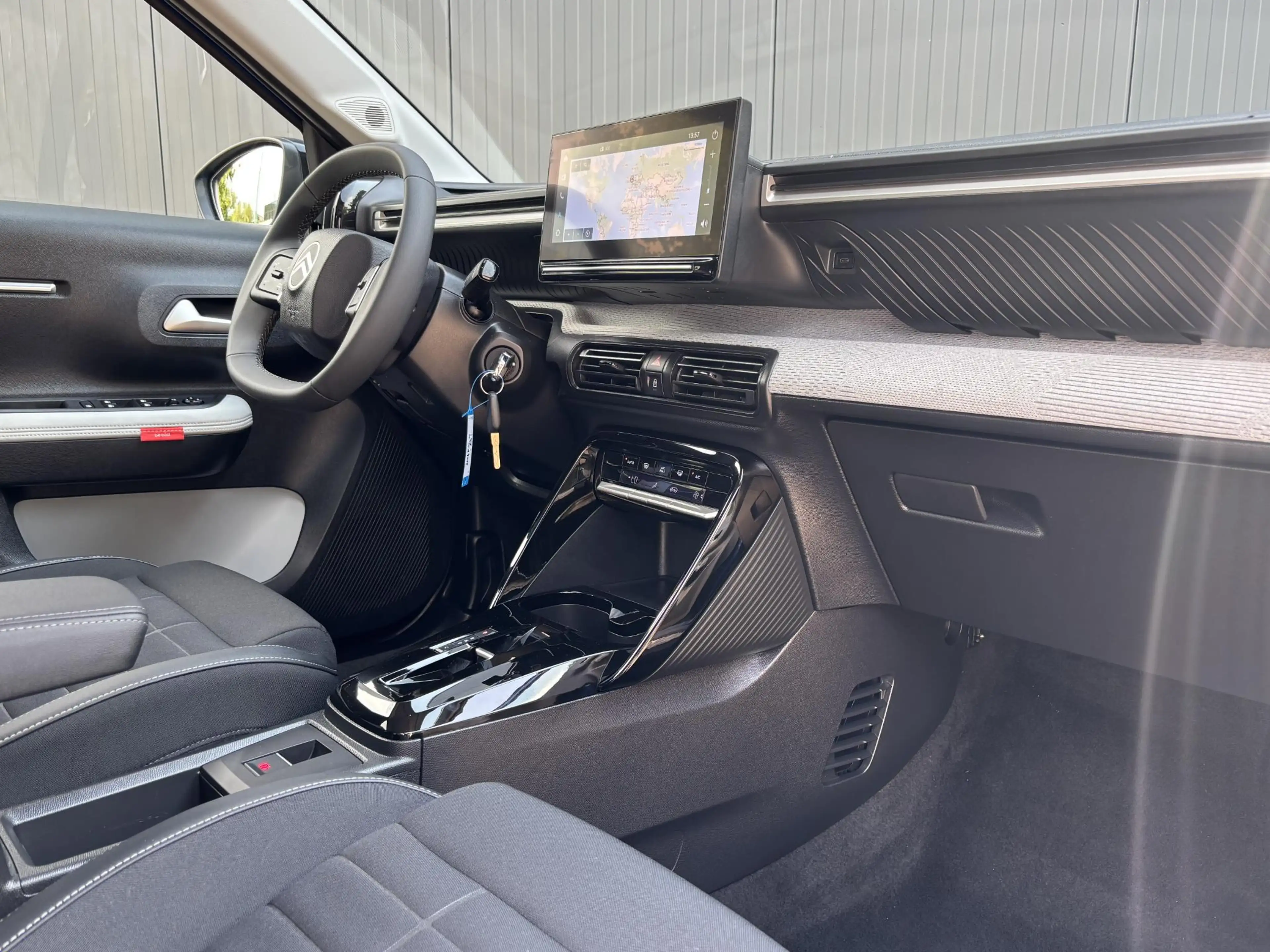 Citroen E-C3 Max 113pk 44 kWh | Navigatie | Achteruitrijcamera — photo 8