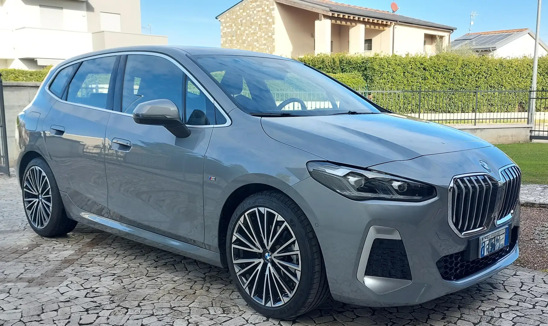 BMW 220 Serie 2 U06  220i Active Tourer 48V Msport Grigio - 1