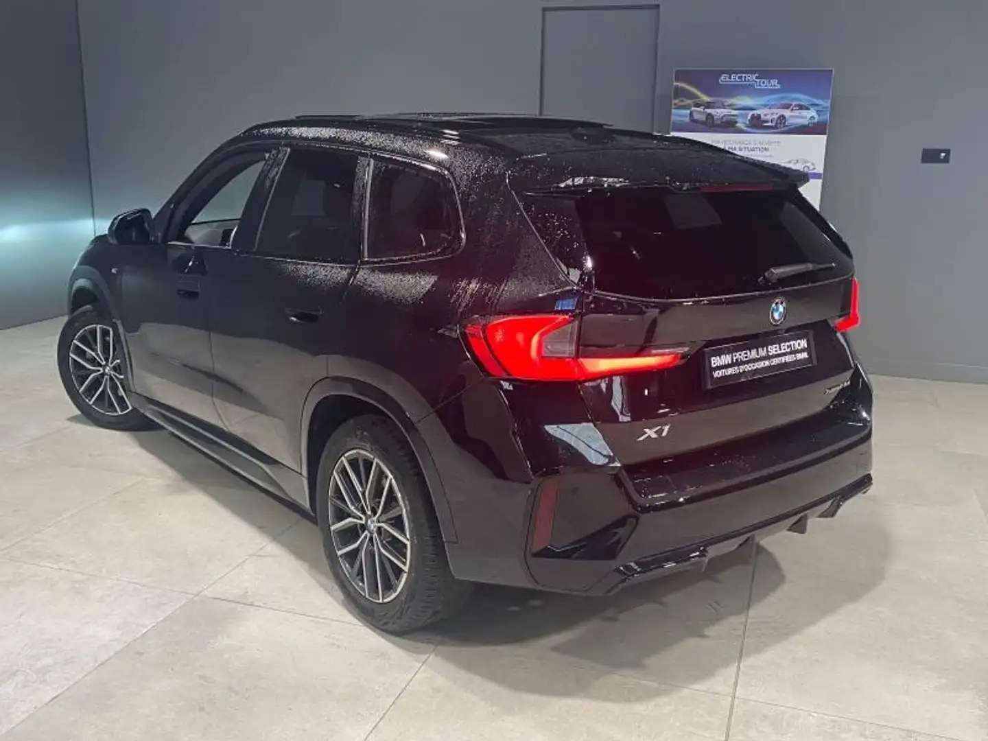 BMW X1 sDrive20i 170ch M Sport Schwarz - 2