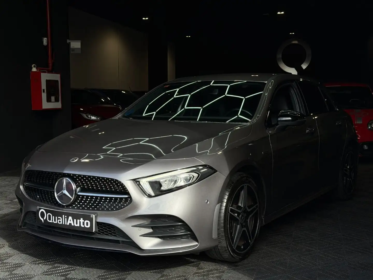 Mercedes-Benz A 250 e Gris - 2