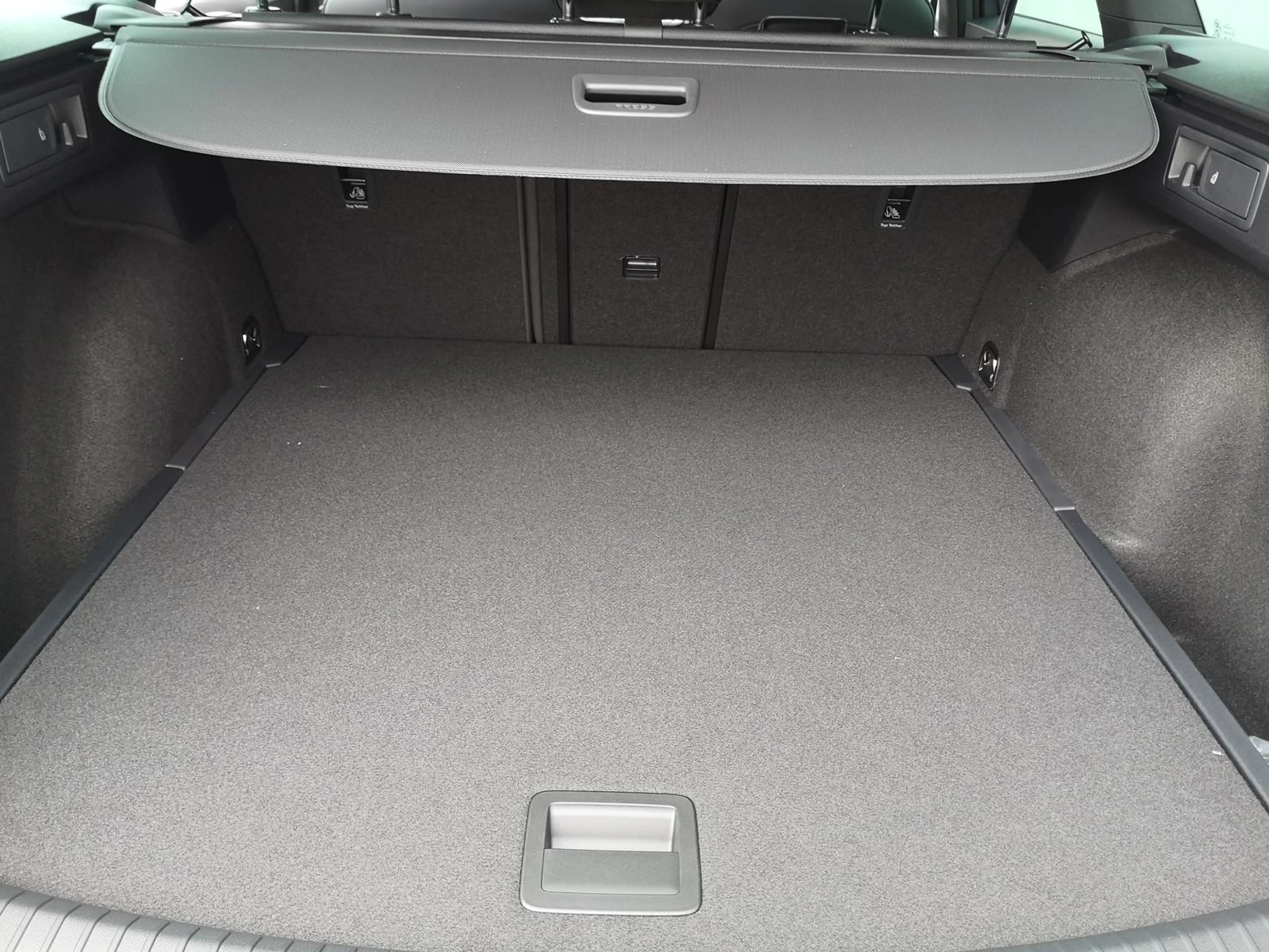 CUPRA Leon Kombi ST 2.0TSI ABT AHK ACC — photo 9
