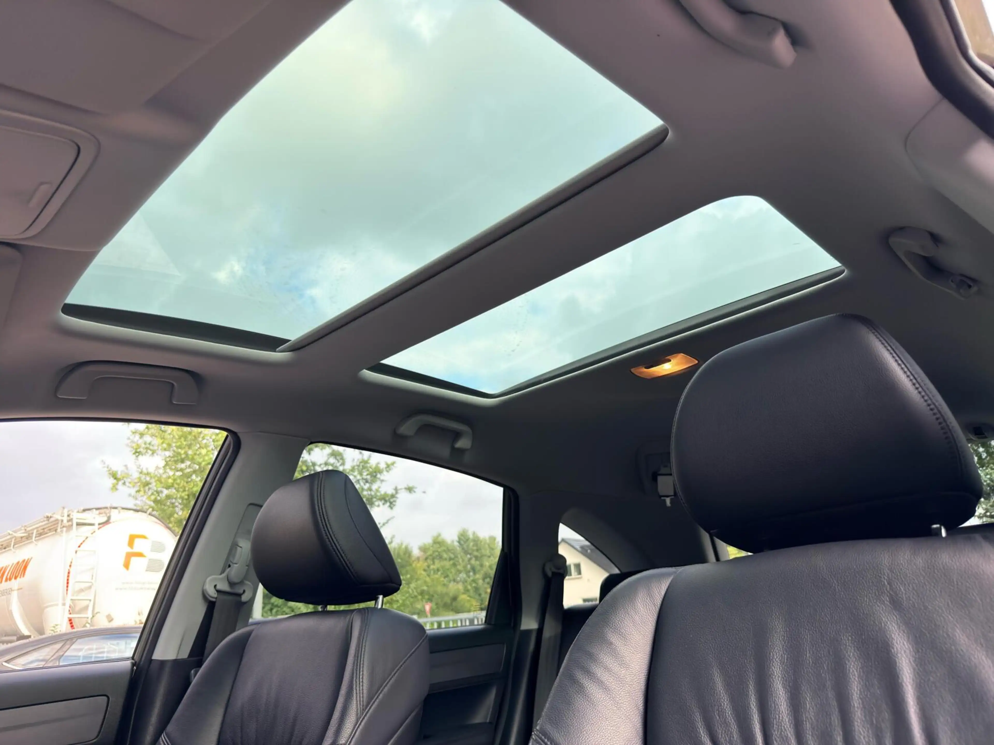 Honda CR-V 2.0i Executive 4WD|Leder|Panorama|Trekhaak — photo 11
