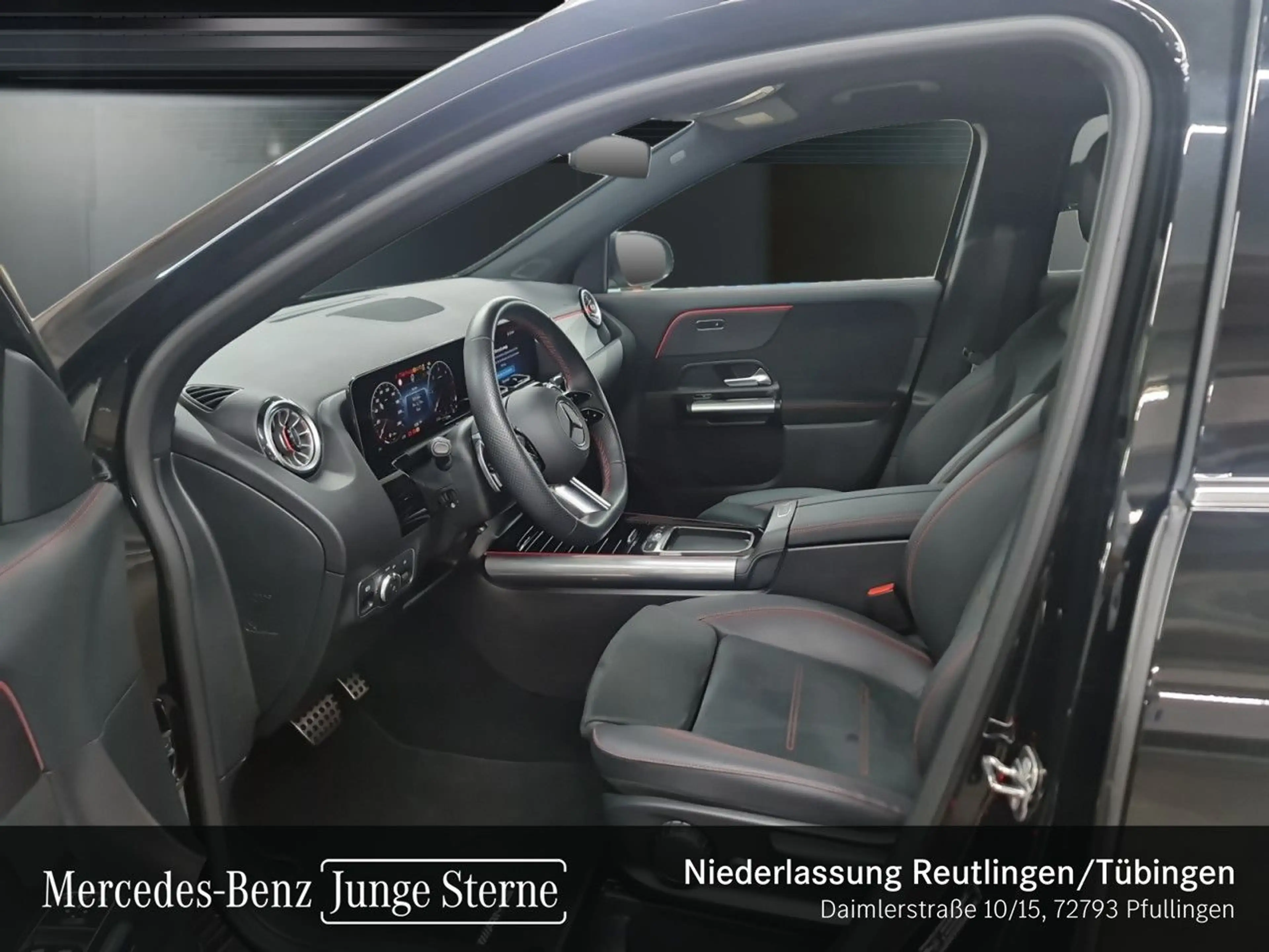 Mercedes-Benz GLA 200 d AMG+360°+AHK+MULTIBEAM+TOTW+KEYLESS+8G — photo 11