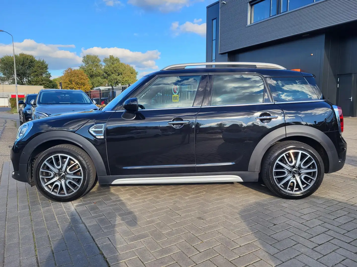 MINI Cooper Countryman Mini 1.5 Chili Zwart - 2