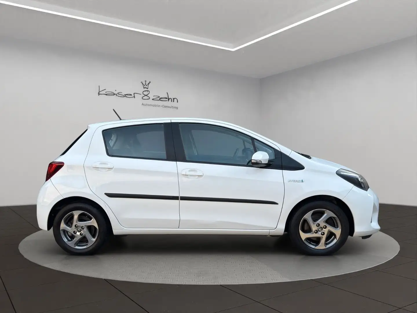 Toyota Yaris Comfort Hybrid *Bluetooth*Rückfahrkamera* Blanc - 2