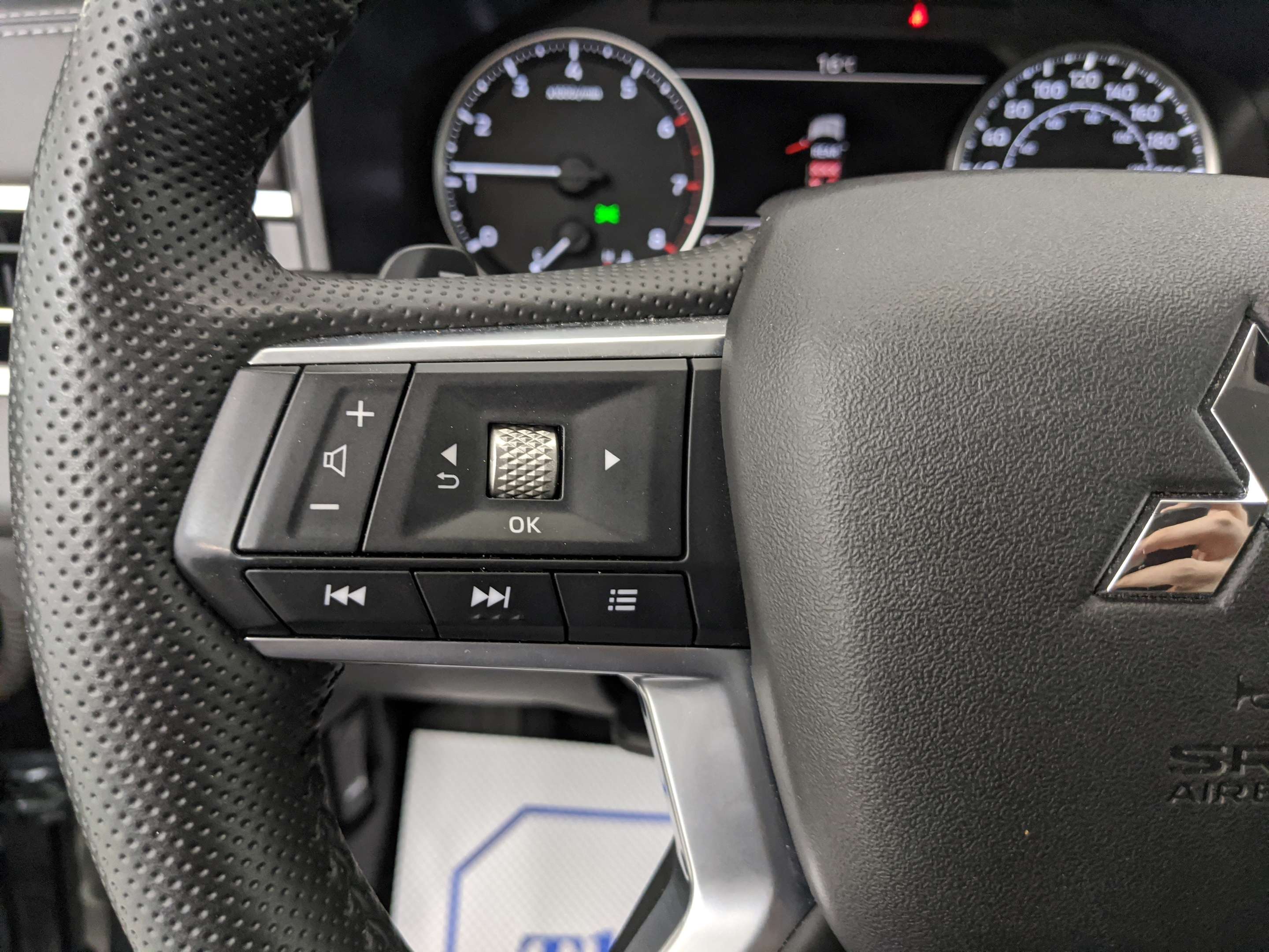 2025 Mitsubishi Outlander