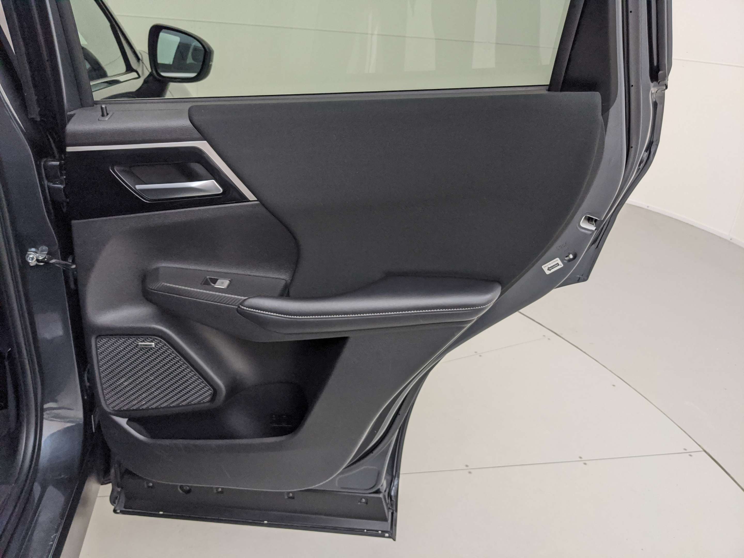 2025 Mitsubishi Outlander