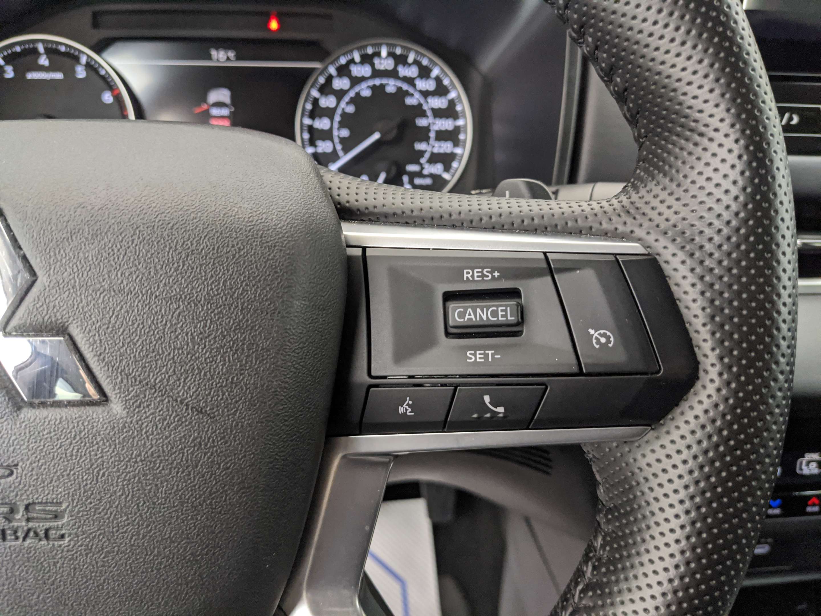 2025 Mitsubishi Outlander