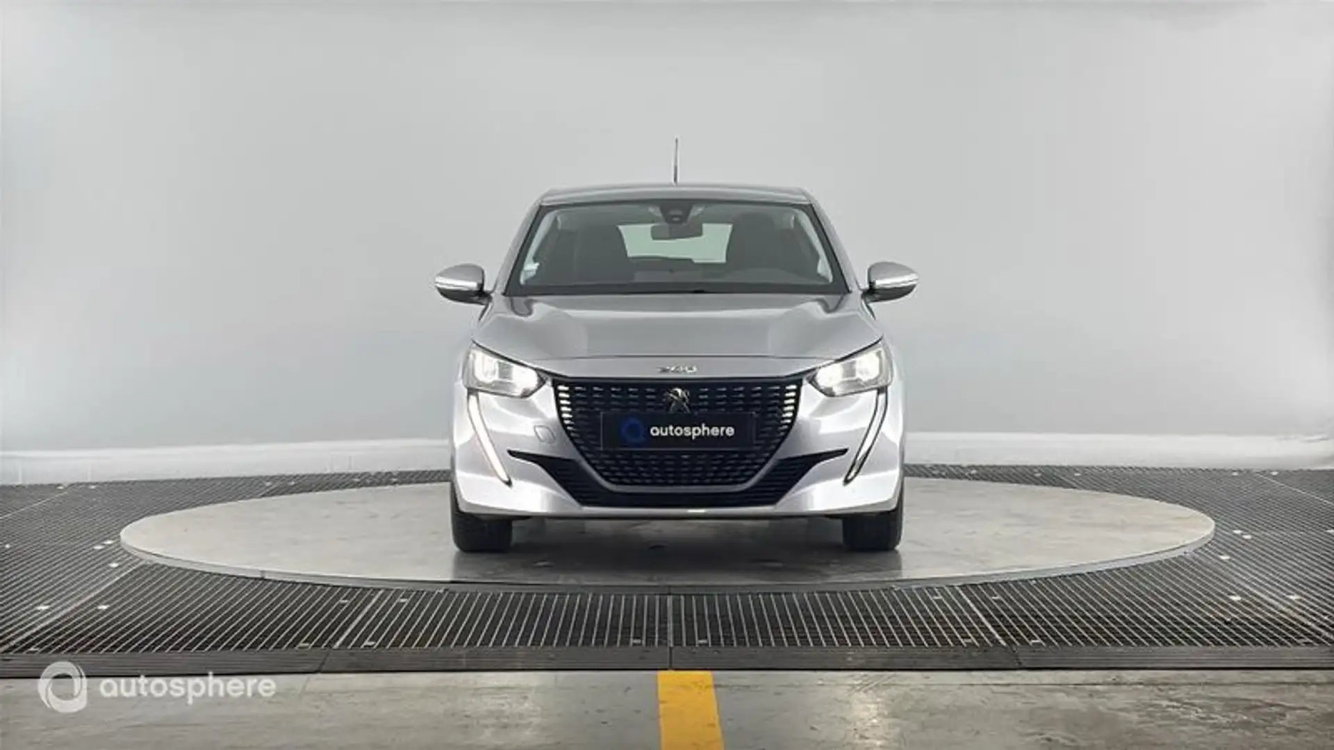 Peugeot 208 1.2 PureTech 75ch S\u0026S Like - 2