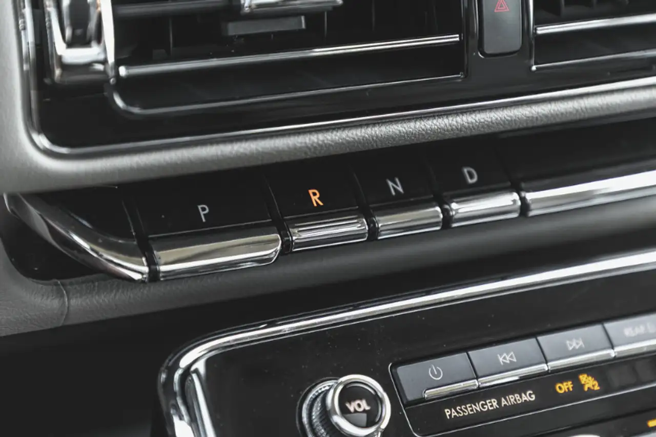 Lincoln Navigator снимка Lincoln Navigator