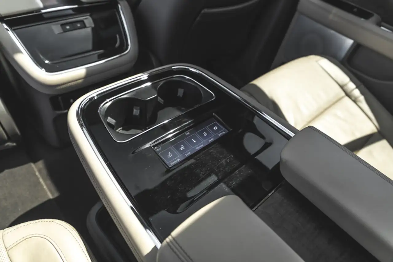 Lincoln Navigator снимка Lincoln Navigator