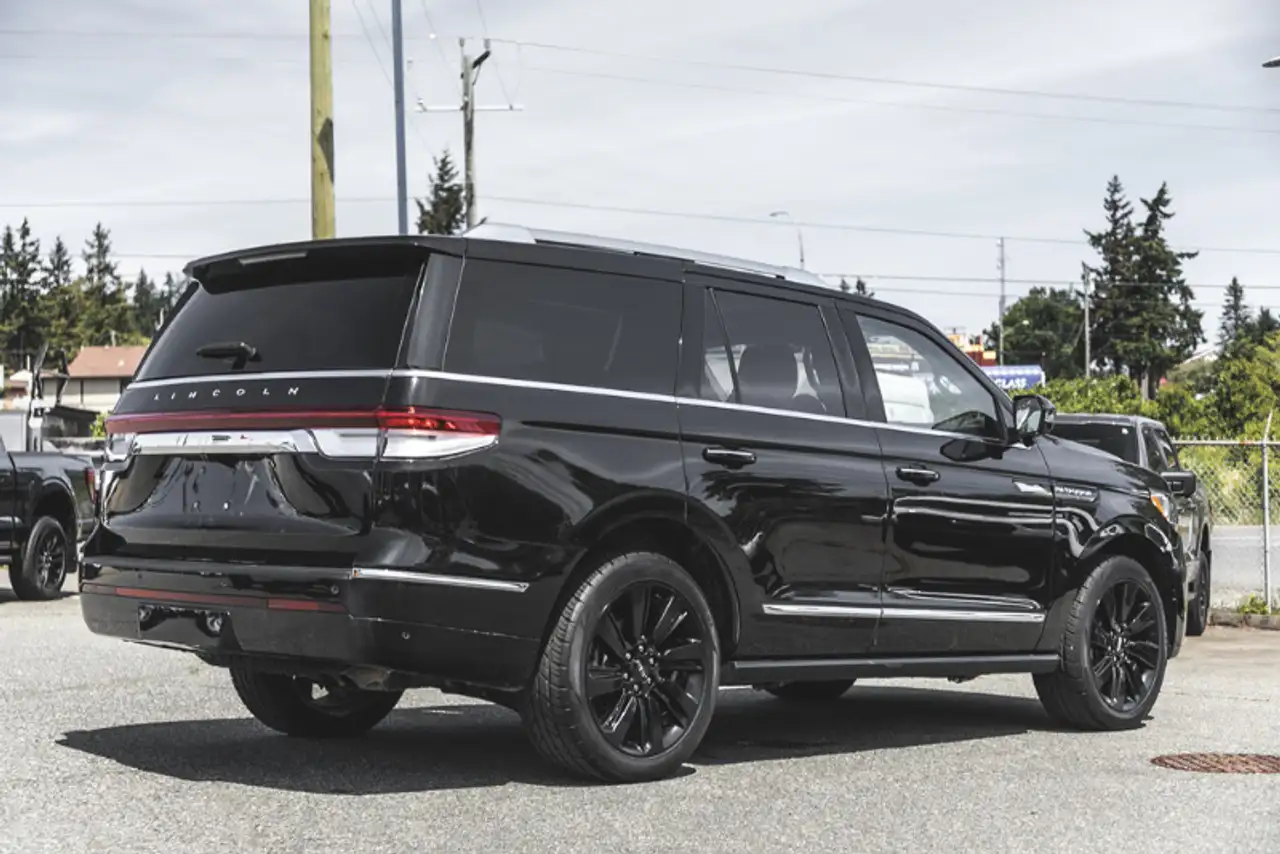 Lincoln Navigator снимка Lincoln Navigator