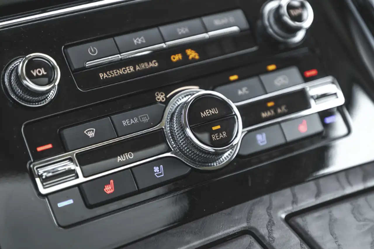 Lincoln Navigator снимка Lincoln Navigator