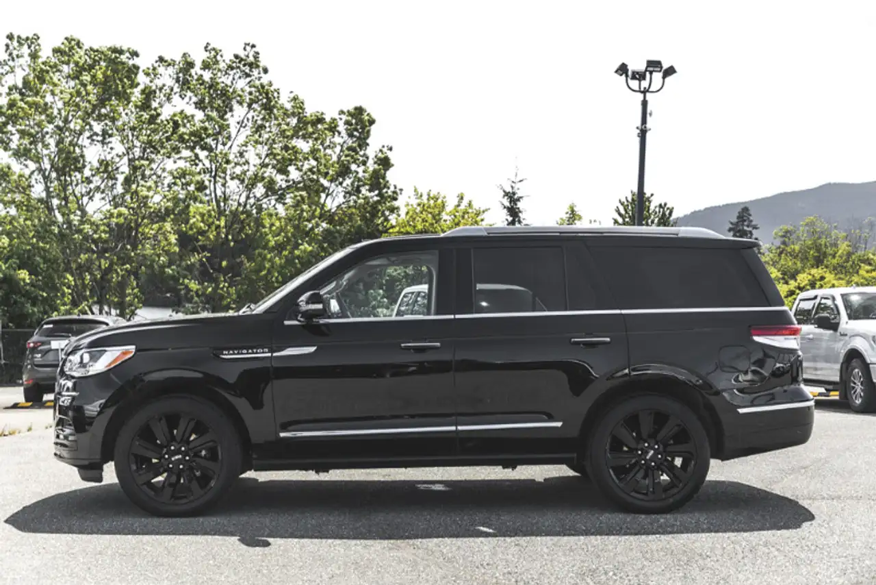 Lincoln Navigator снимка Lincoln Navigator
