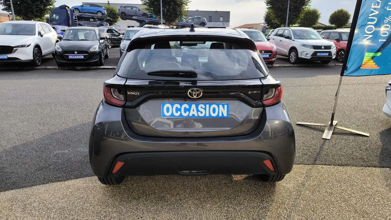Toyota Yaris Yaris — photo 4