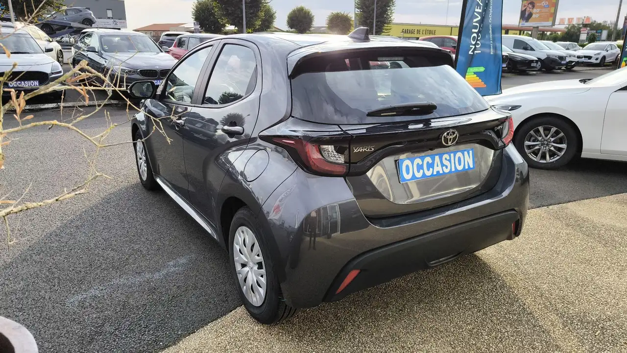Toyota Yaris Yaris — photo 3