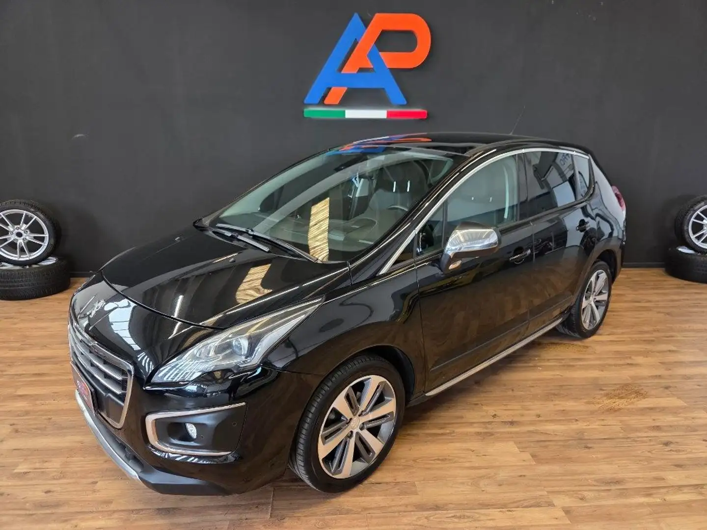 Peugeot 3008 1.6 HDi 115CV Allure Nero - 2
