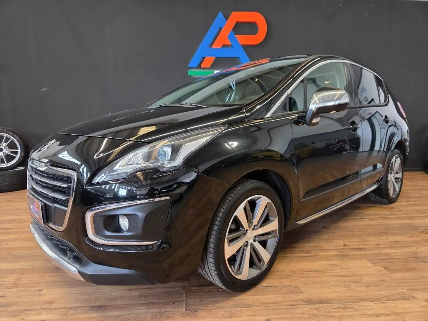 Peugeot 3008 1.6 HDi 115CV Allure Nero - 1