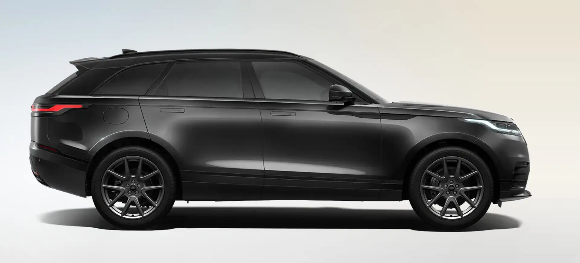 Land Rover Range Rover Velar [PHEV] SE R-Dynamic Grijs - 2