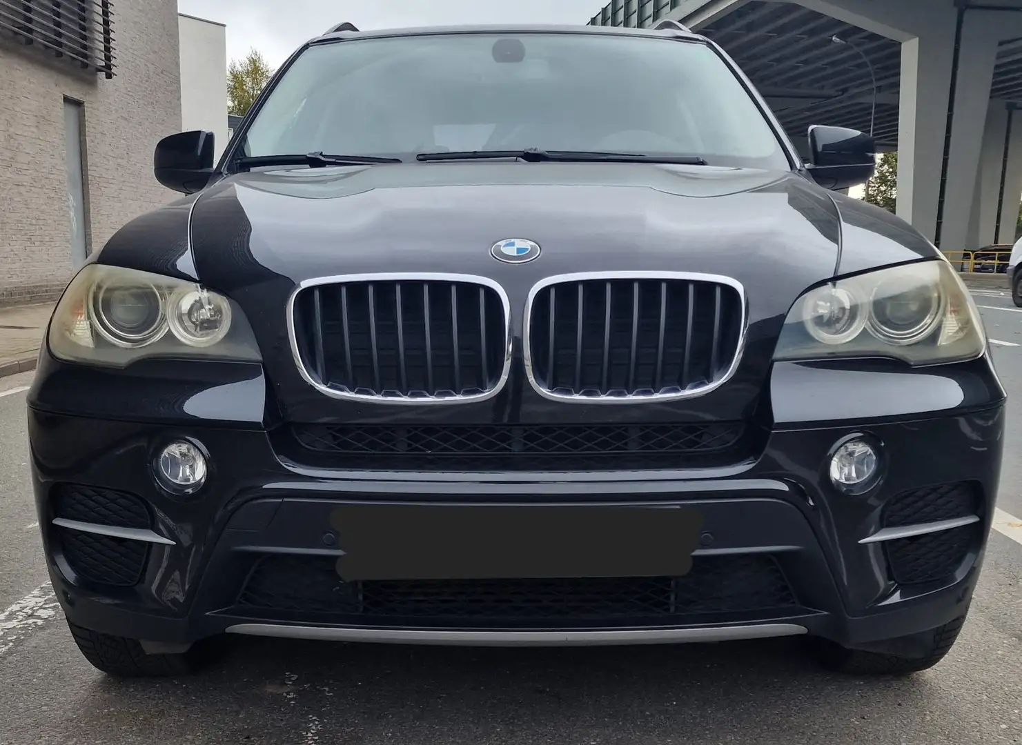 BMW X5 BMW X5 van2011 ,3.0cc diesel - 1