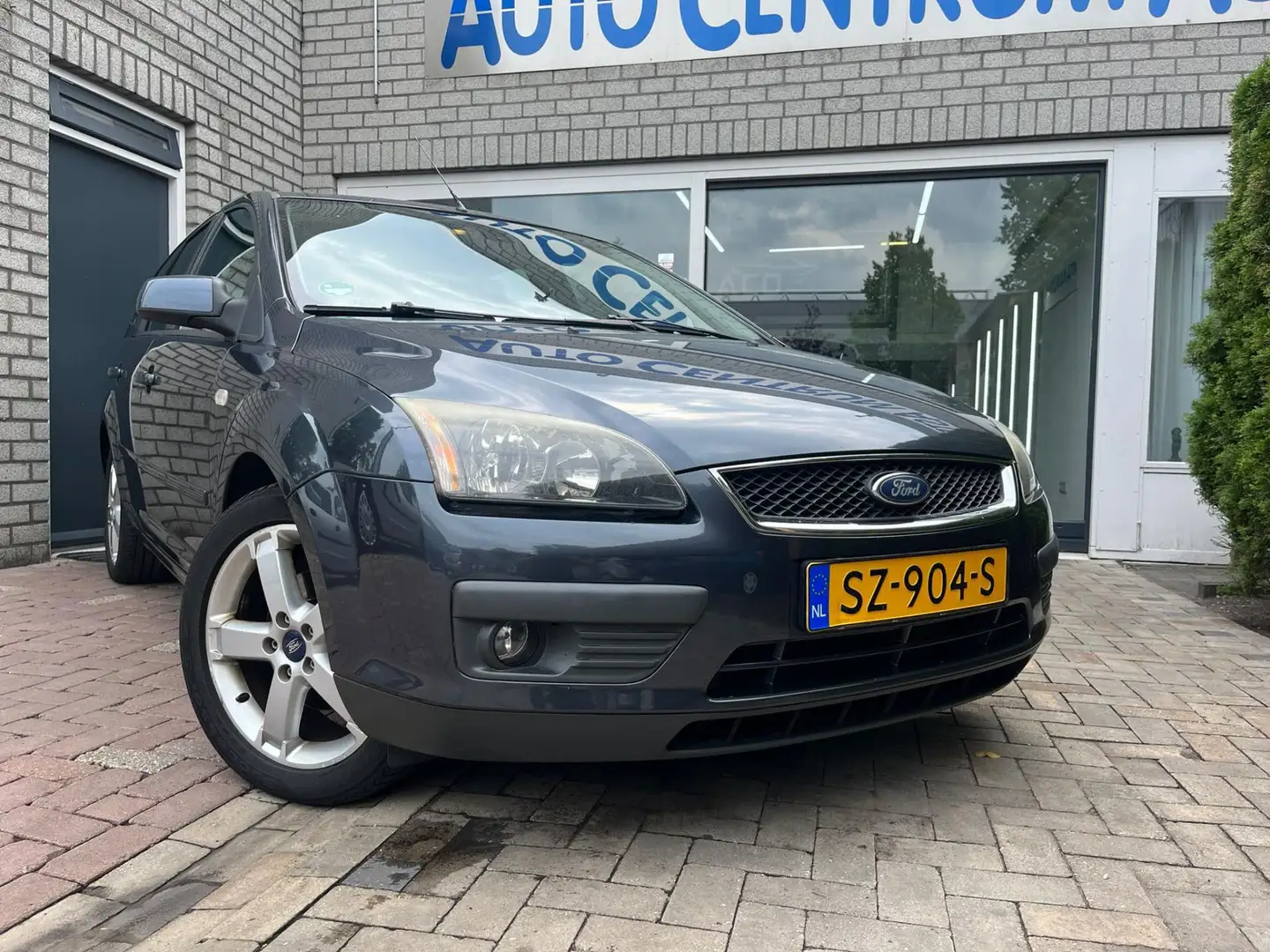 Ford Focus Wagon 1.6-16V Trend Apple Carplay Prachtige staat Grijs - 2