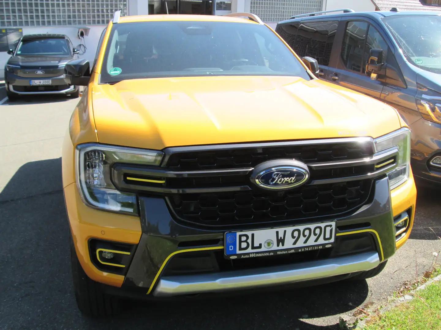 Ford Ranger Wildtrak e-4WD Doka,AHK,NAVI,KLIMA,ALUROLLO.... Gelb - 2