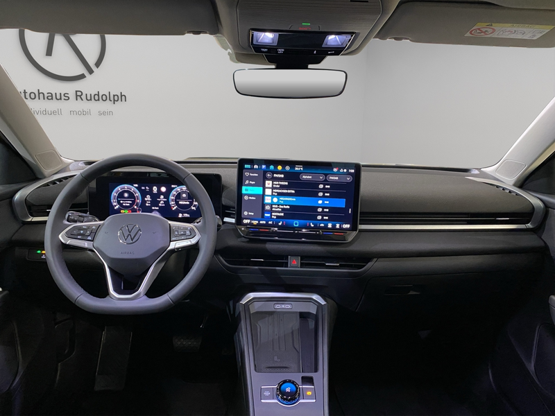 Volkswagen T-Roc 1.5 eTSI DSG Life  / LED RFK — photo 7