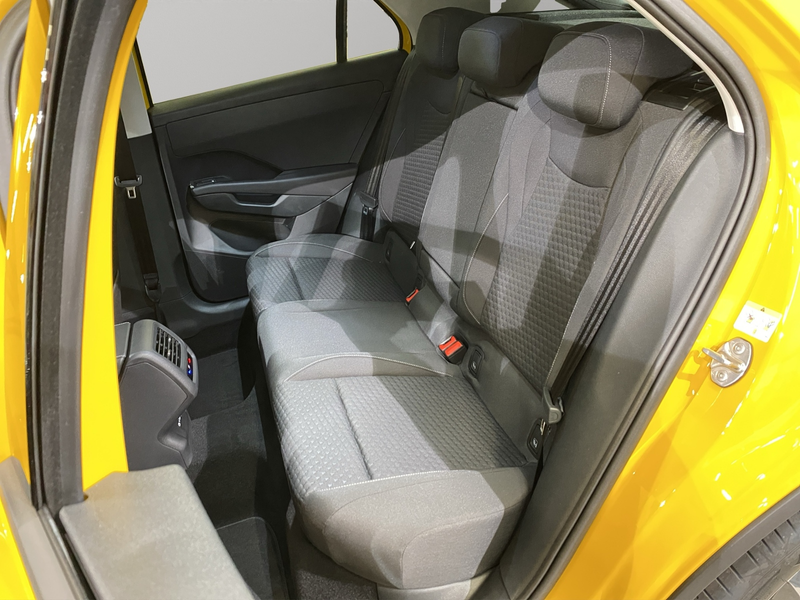 Volkswagen T-Roc 1.5 eTSI DSG Life  / LED RFK — photo 10