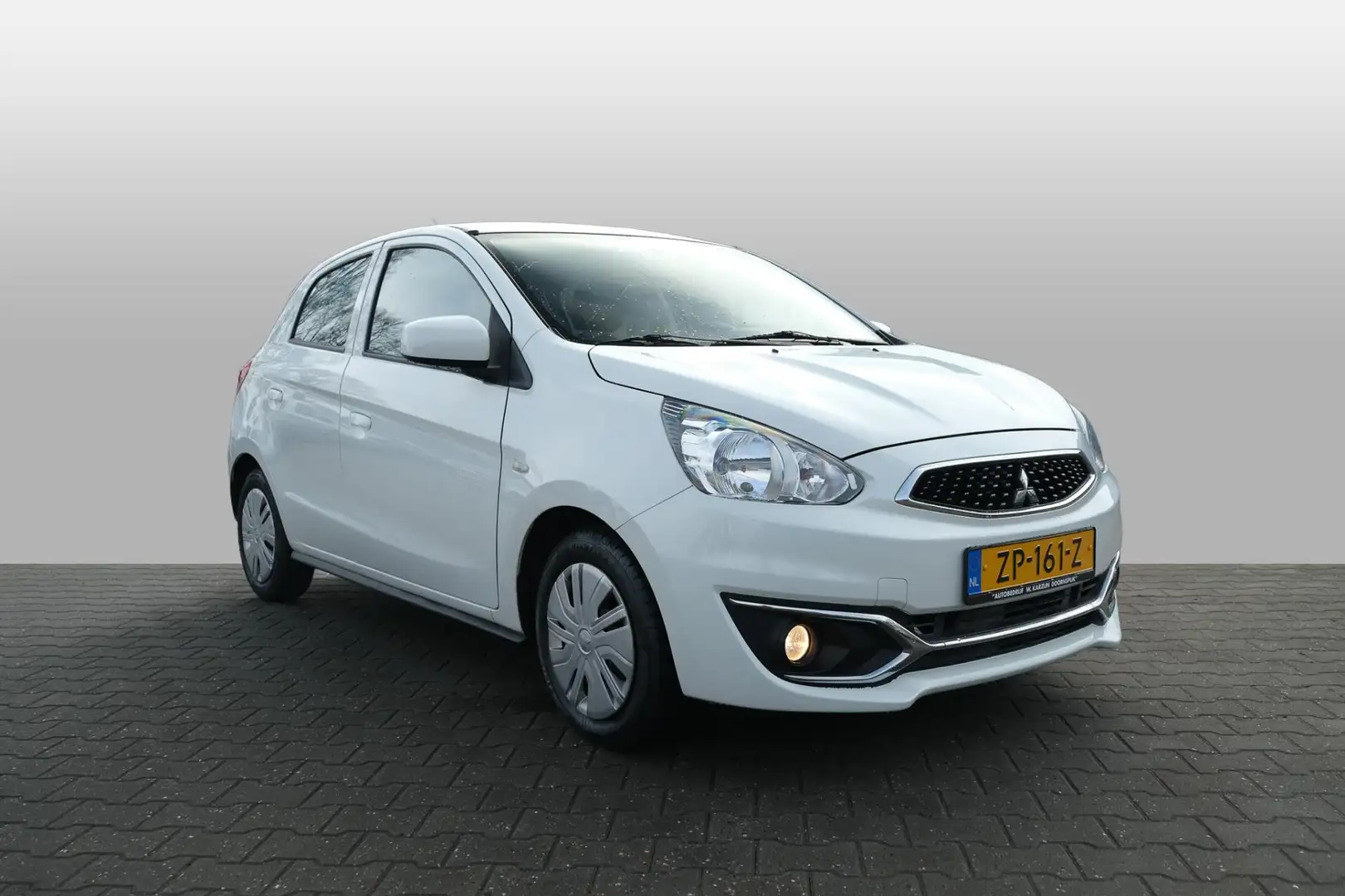 Mitsubishi Space Star 1.0 Cool+ Weiß - 2