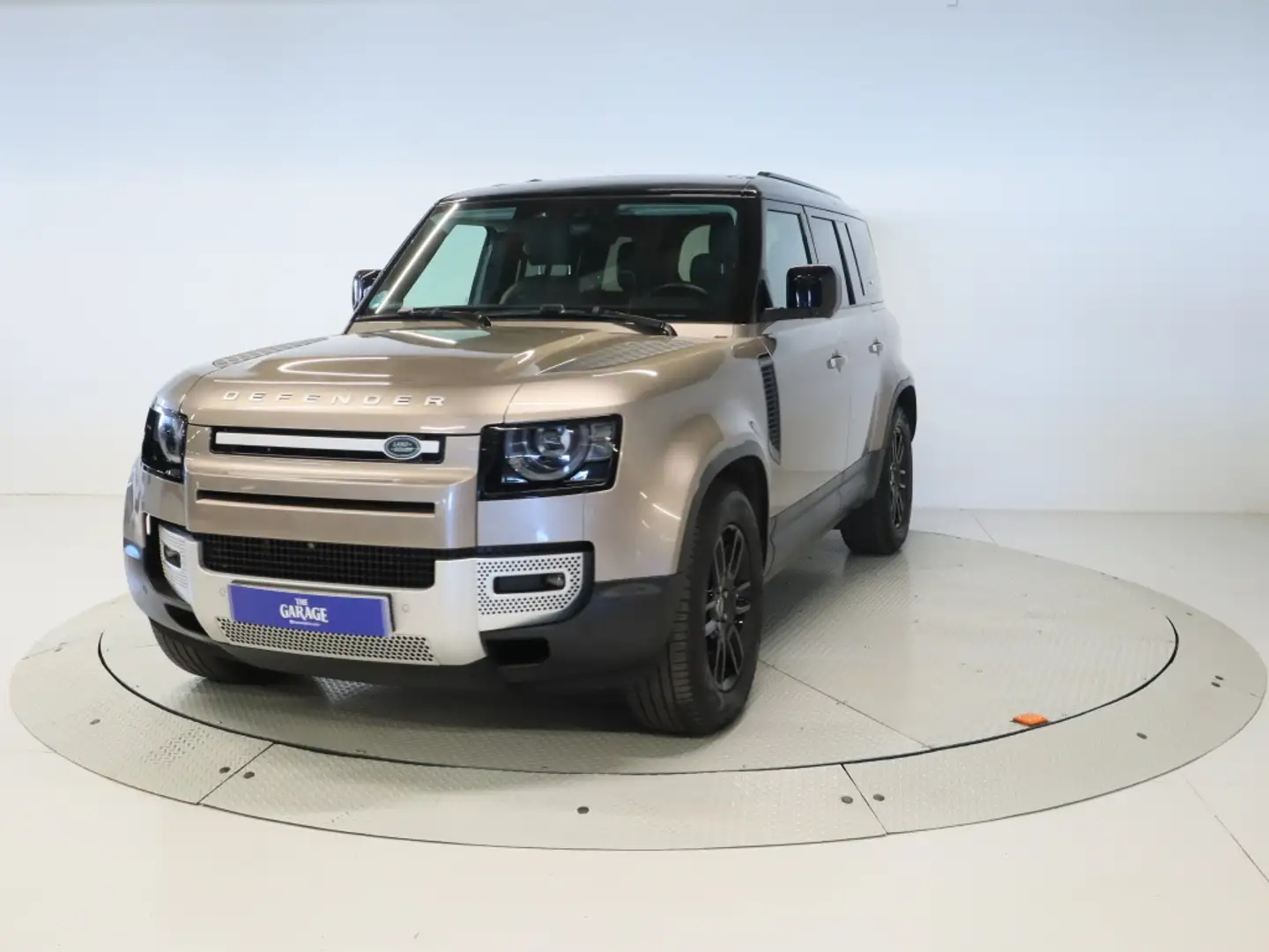 Land Rover Defender 3.0 D250 MHEV XS 110 AUTO 4WD 249 5P Plateado - 1