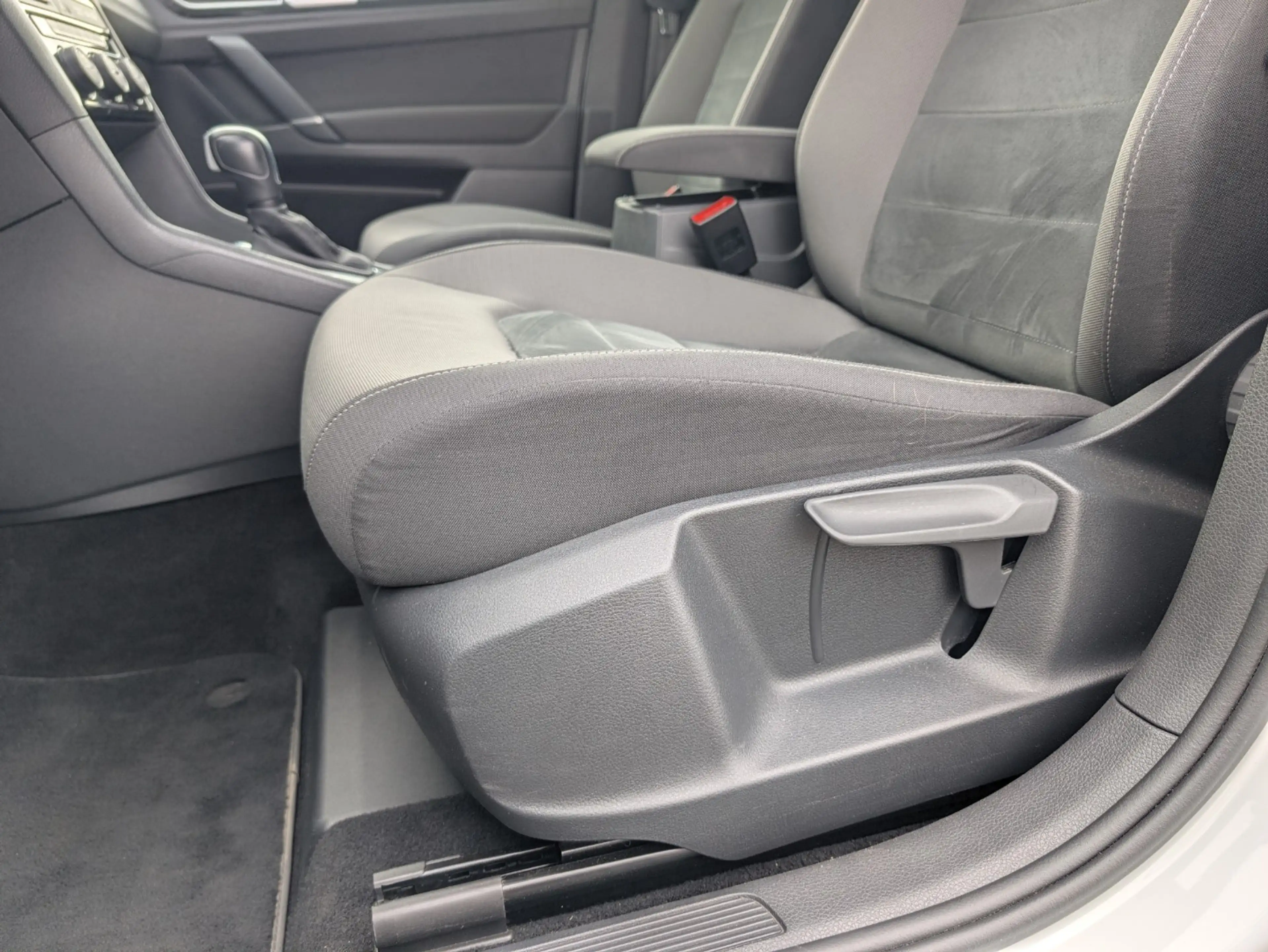 Volkswagen Golf Sportsvan 1.5 150PK Highline | Dynaudio | Stoel- Stuurverw. — photo 11