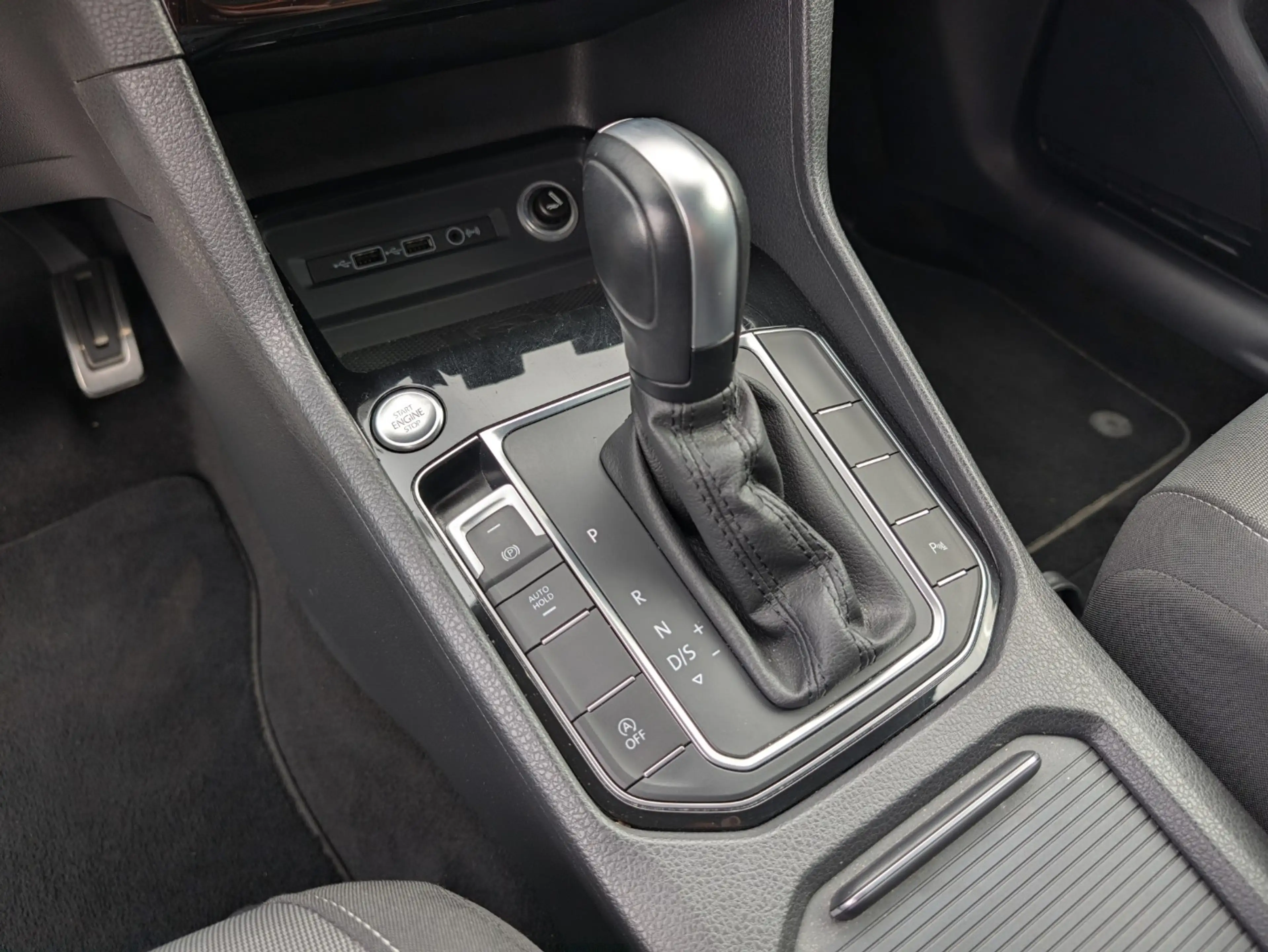Volkswagen Golf Sportsvan 1.5 150PK Highline | Dynaudio | Stoel- Stuurverw. — photo 13