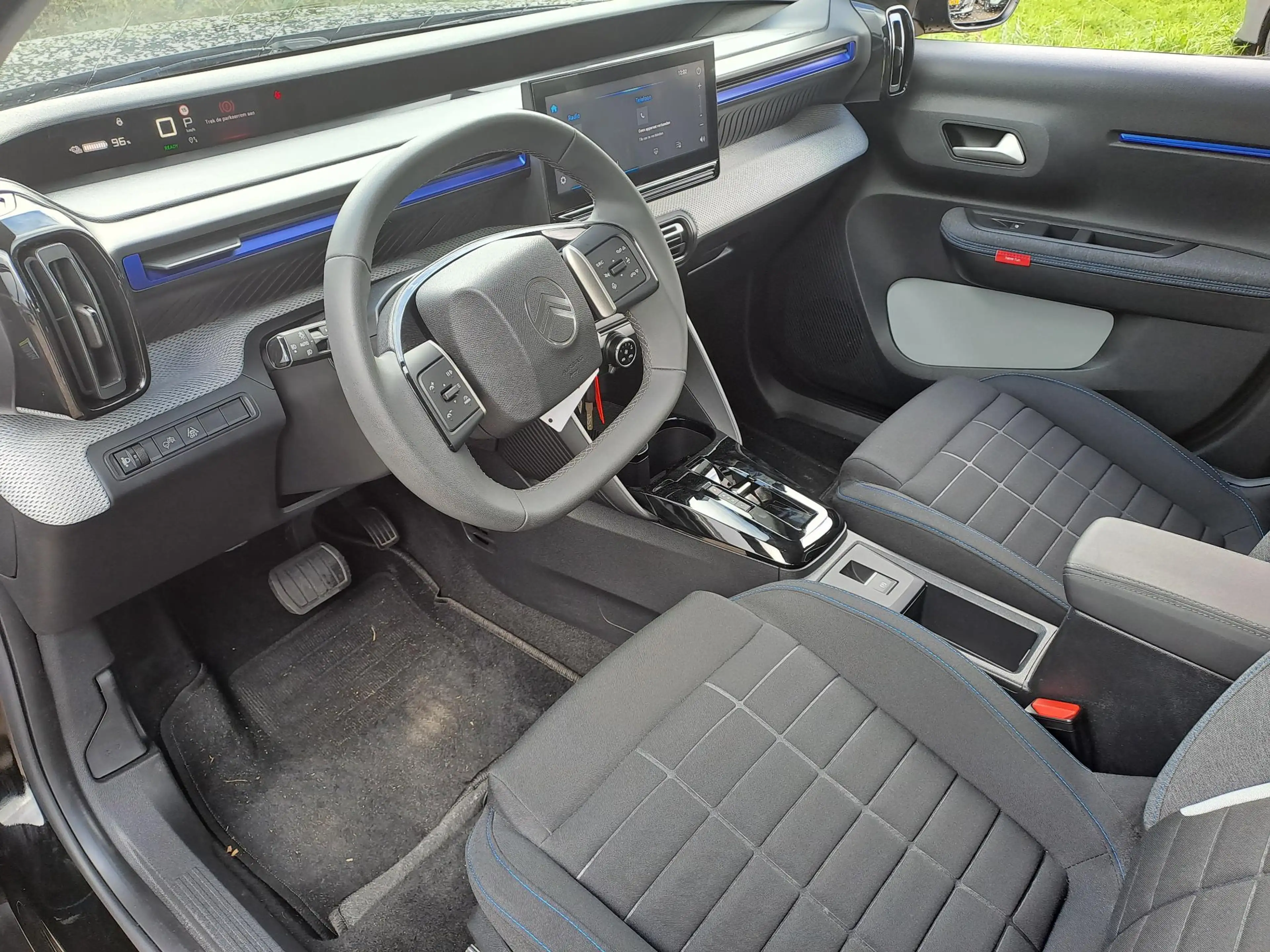 Citroen E-C3 Plus 113pk Comfort Range 44 kWh | Airco | Parkeers — photo 3