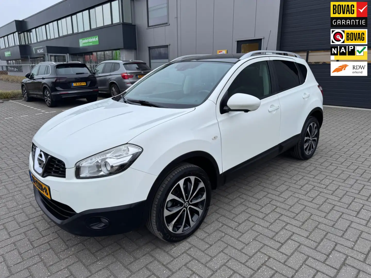 Nissan Qashqai 1.6 Tech View Blanc - 1