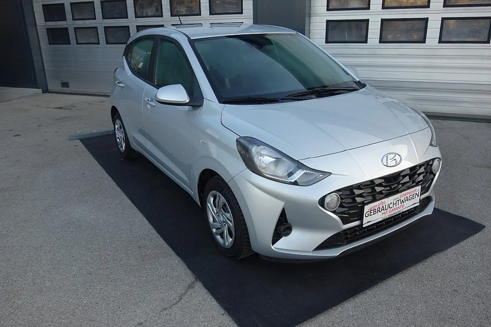 Hyundai i10 1,0 Level 2 Argent - 1