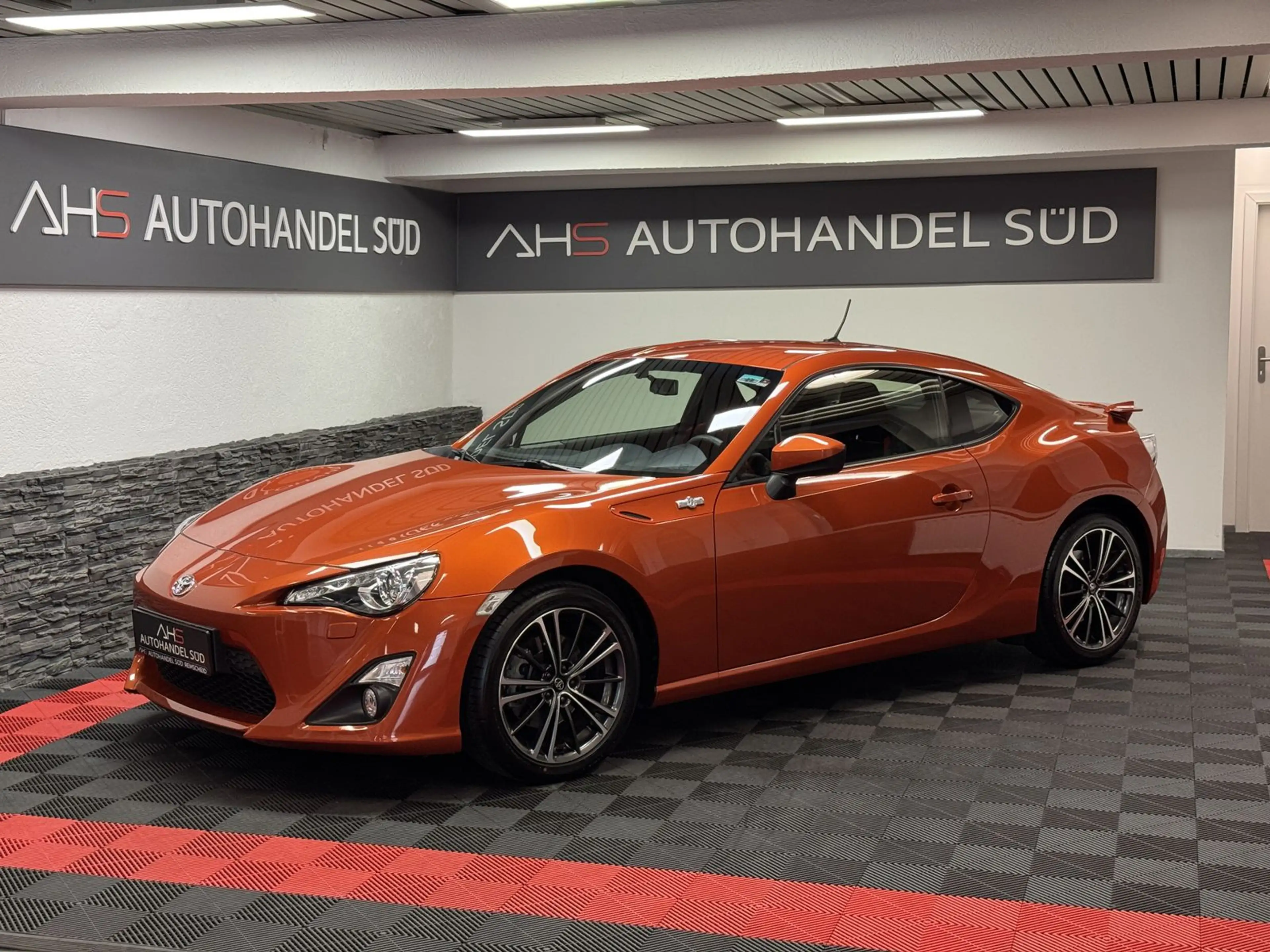 Toyota GT86 AUTOMATIK*1.HD* 48 TKM*NAVIGATION*